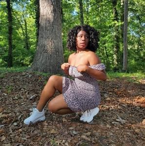 Meet your Posher, Kayla